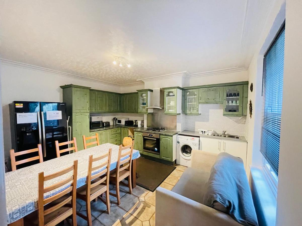 Fishponds Lodge ブリストル エクステリア 写真